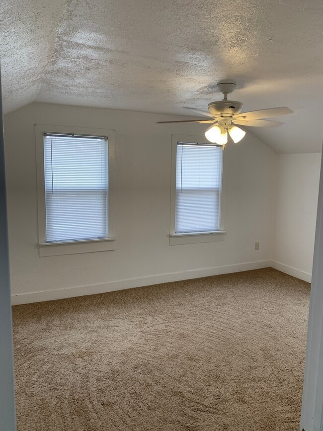 Building Photo - 1511 Ripley St