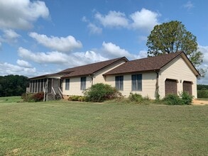 Building Photo - 7136 US-64