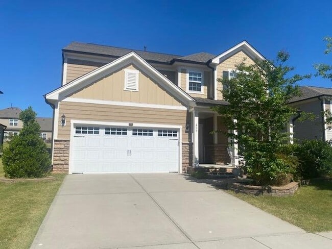 Building Photo - 439 Parlier Dr