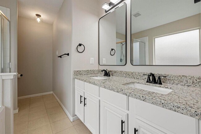 Building Photo - 21523 Trilby Way