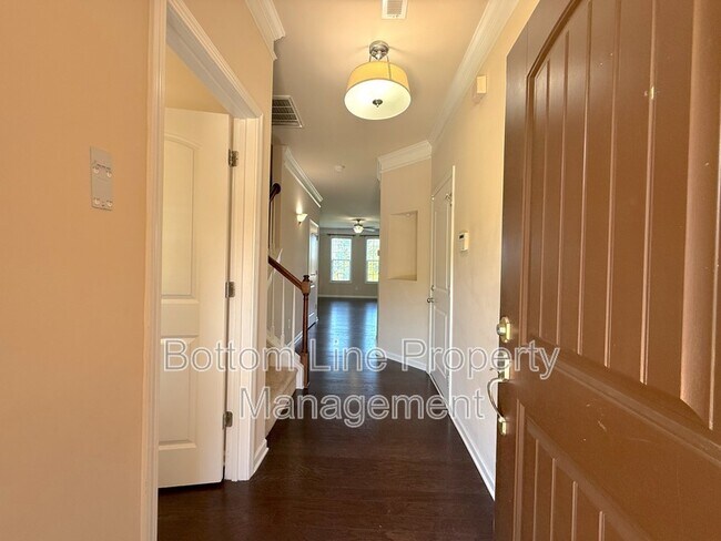 Building Photo - 9625 Camberley Ave NW