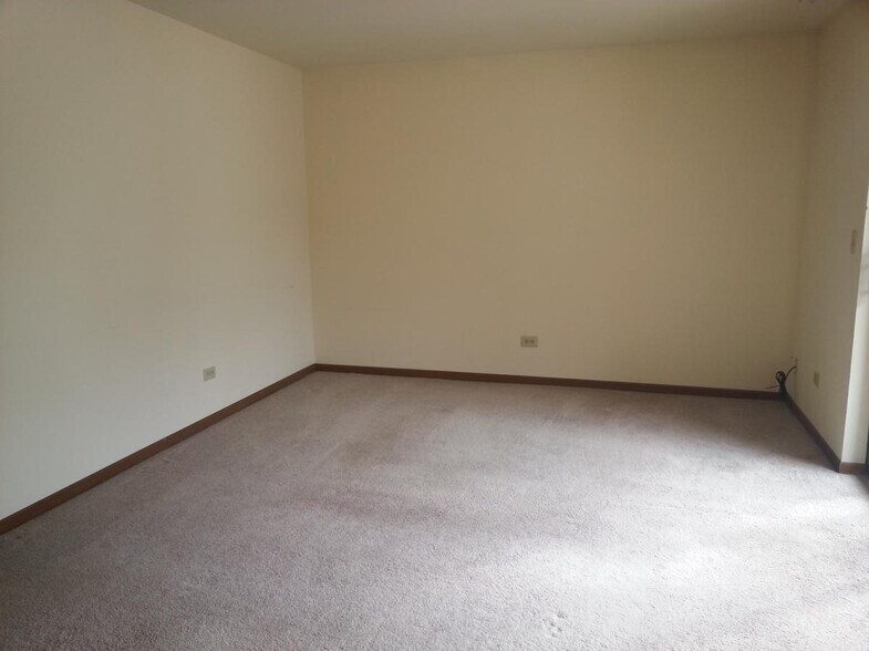 Master Bedroom - 2268 Abbeywood Dr