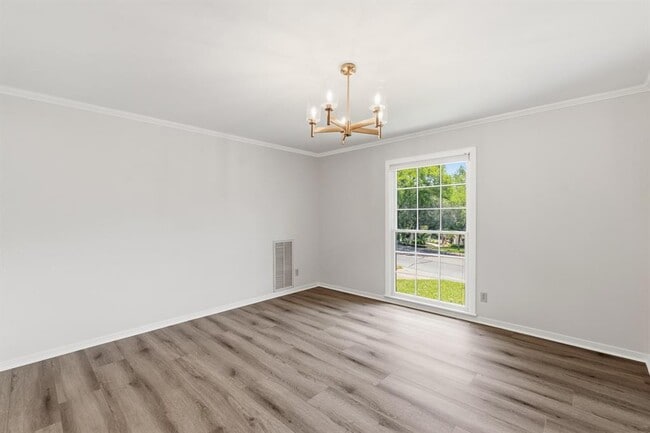 Building Photo - 2802 Pecos St