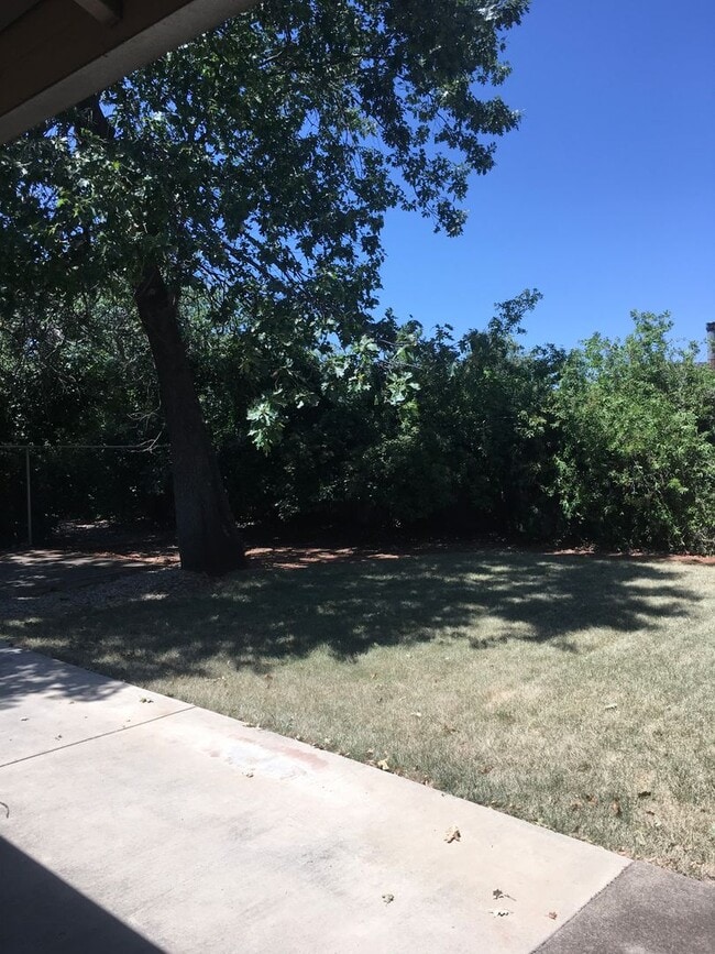 Building Photo - Oak Haven Neighborhood 3 bedroom  in Cul-De-Sac