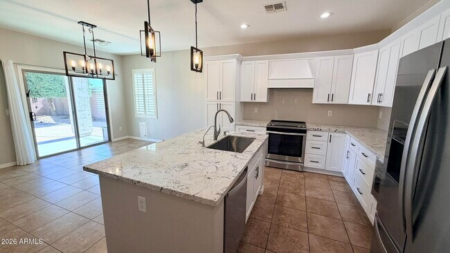 Building Photo - 40750 W Colby Dr