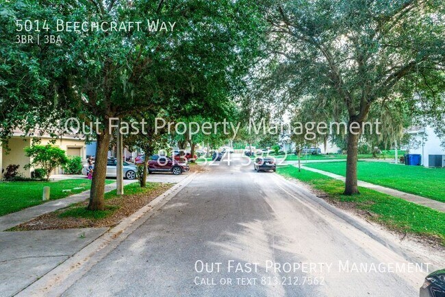 Building Photo - 5014 Beechcraft Way