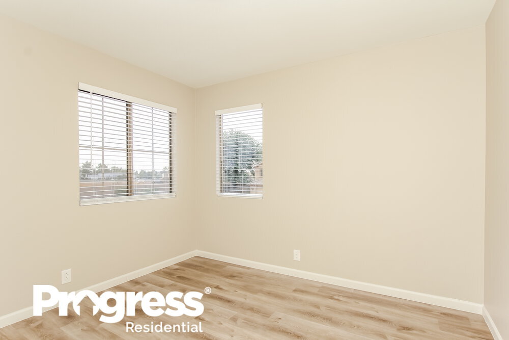 Building Photo - 17183 N 53rd Ave