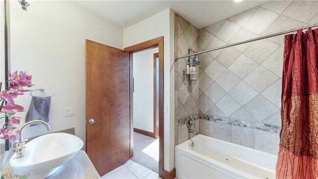 Building Photo - 21 Furnace St