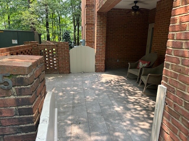 Building Photo - 2350 Montevallo Rd