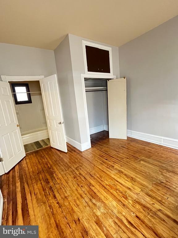 Building Photo - 79 N Evans St