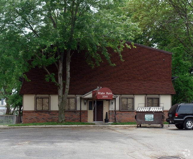 Primary Photo - 2061 Tremainsville Rd