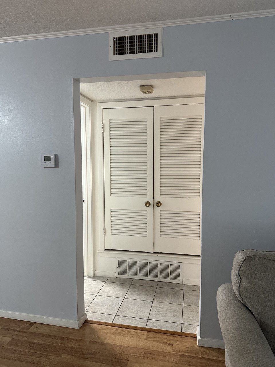 Building Photo - 1855 Poplar Woods Cir W