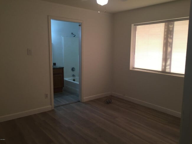 Building Photo - 24430 S Cooper Rd