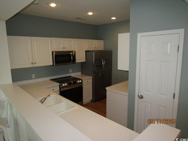 Building Photo - 4400 Turtle Ln
