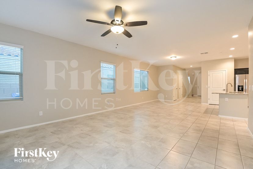 Building Photo - 7510 S Via Rancho La Costa