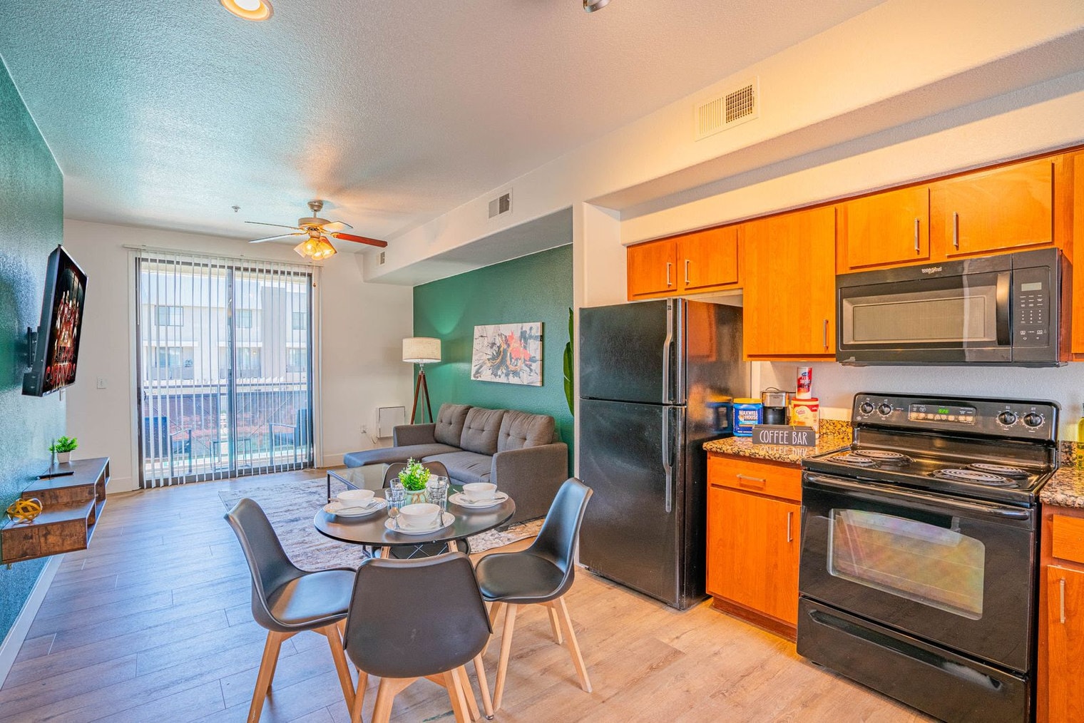 Building Photo - 6610 N 93rd Ave