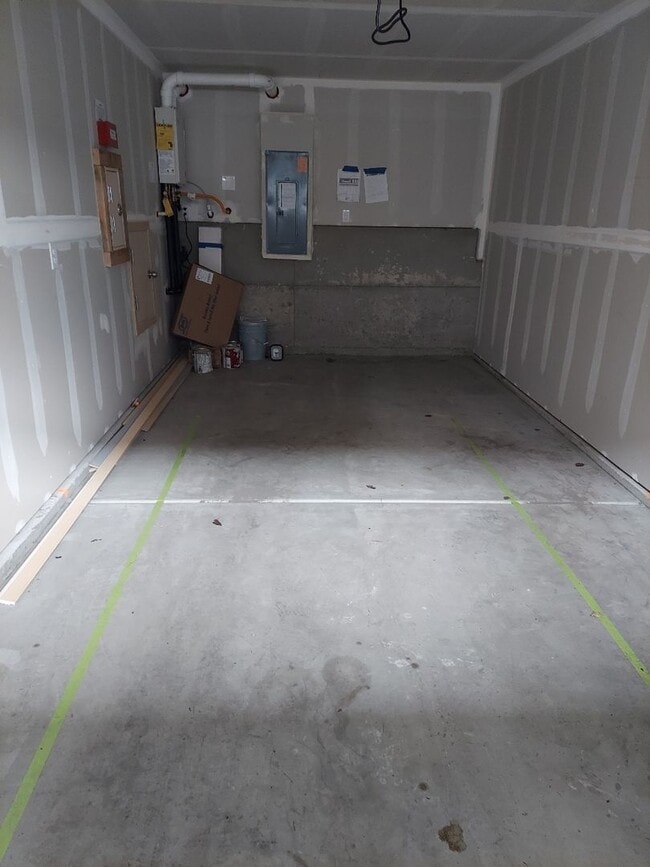 Building Photo - 4  bedroom Pinnacle Peak Home!