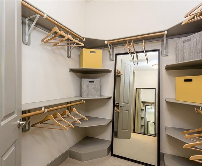 Building Photo - 7128 Libby Rd