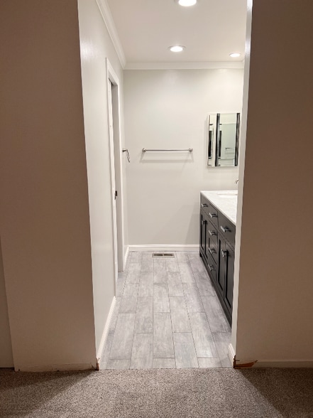 Building Photo - 125 Berkshire Dr