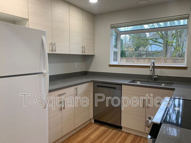 Building Photo - 14616 57th Dr SE