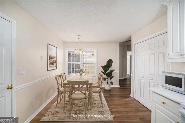 Building Photo - 2533 Morning Glory Pl NW