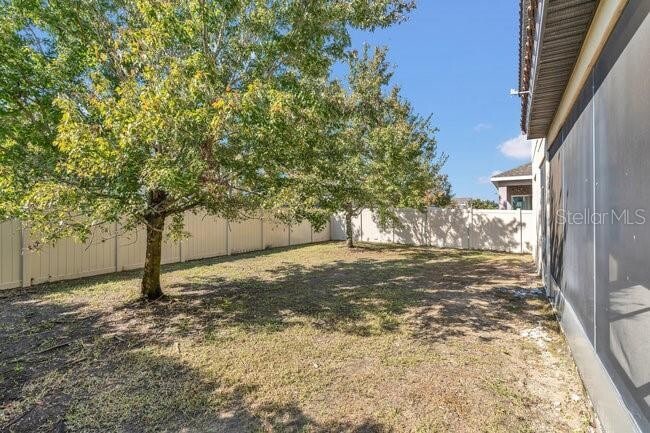 Building Photo - 8626 Crescendo Ave