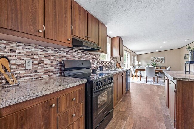 Building Photo - 8150 Cherokee Rd