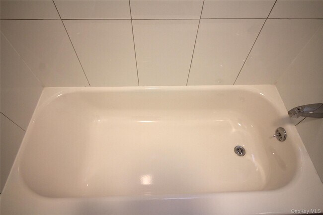 Building Photo - 291 Bonner Pl