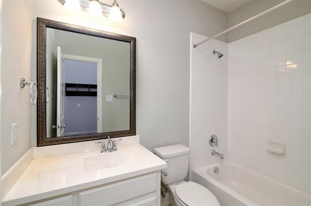 Building Photo - 15713 Canyon Ridge