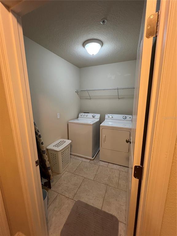 Building Photo - 10742 Sunset Ridge Ln