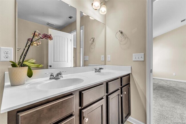 Building Photo - 9348 Turnberry Park Dr