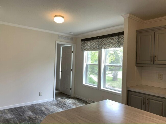 Building Photo - 206 Atlantic Ln