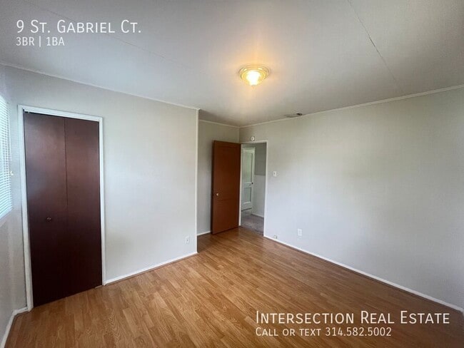 Building Photo - 9 St Gabriel Ct
