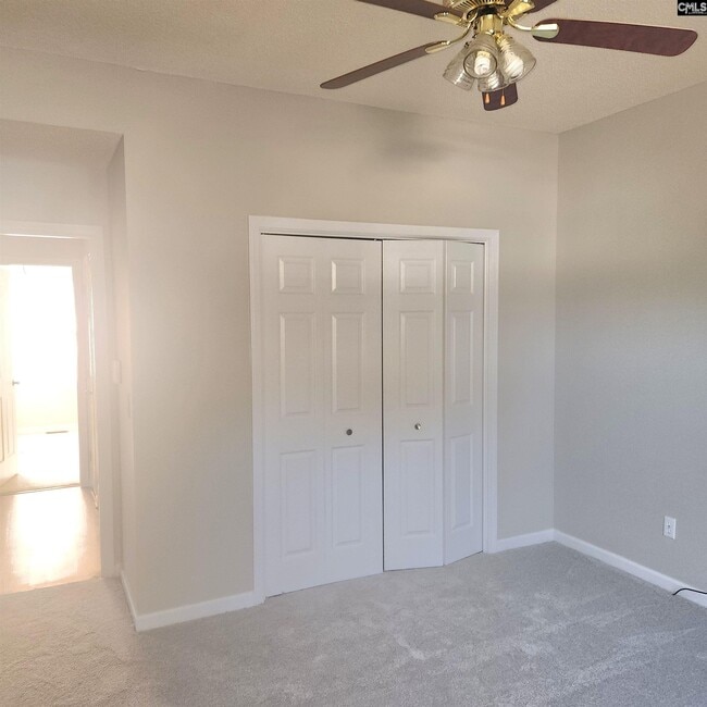 Building Photo - 222 Salusbury Ln