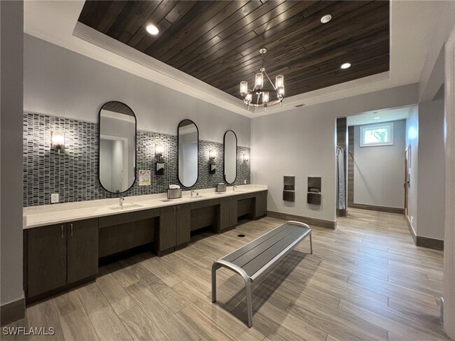 Building Photo - 5835 Double Eagle Cir