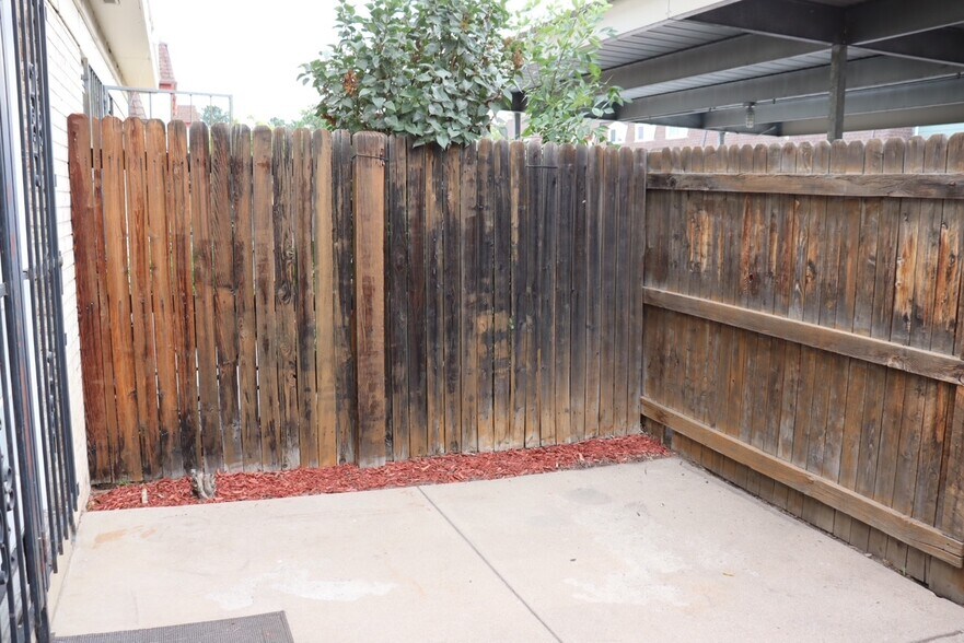 Patio continued. - 6396 E Mississippi Ave