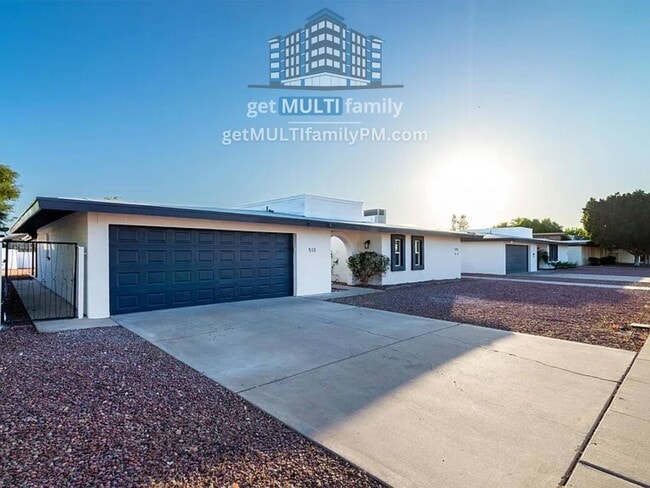 Building Photo - 515 W Pebble Beach Dr