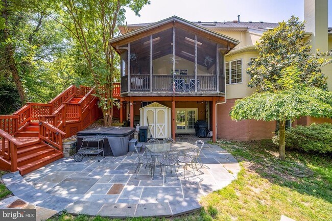 Building Photo - 1115 Amanda Dr