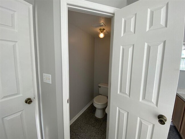 Building Photo - 805 Magnolia Creek Cir