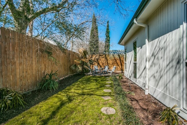 Building Photo - 1246 Trace Dr
