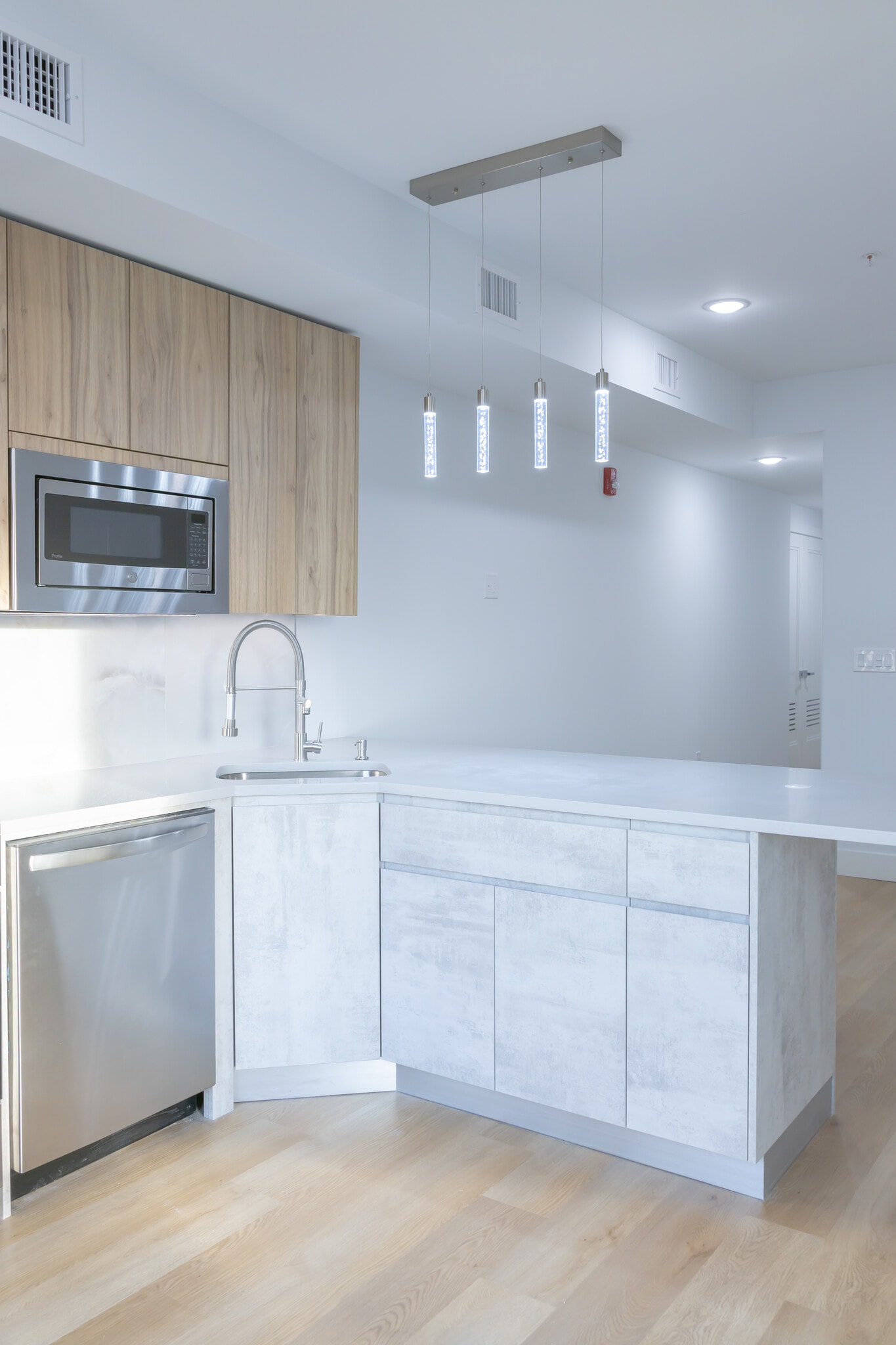 Building Photo - Venus Apartments