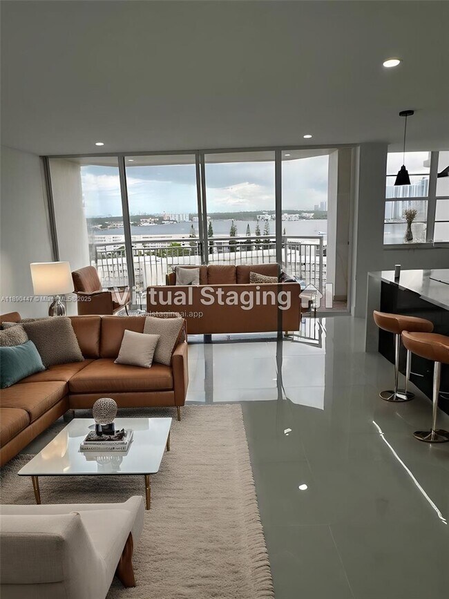 Building Photo - 18021 Biscayne Blvd