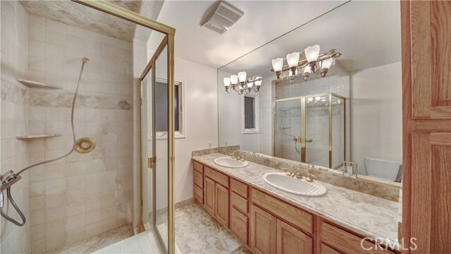 Building Photo - 726 Kendall Dr