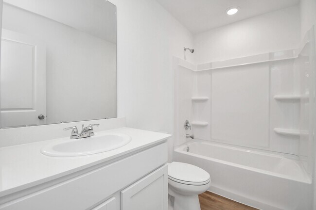 Building Photo - 1615 Windrose Bnd