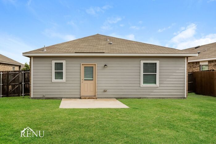 Building Photo - 6029 Mojave Dr