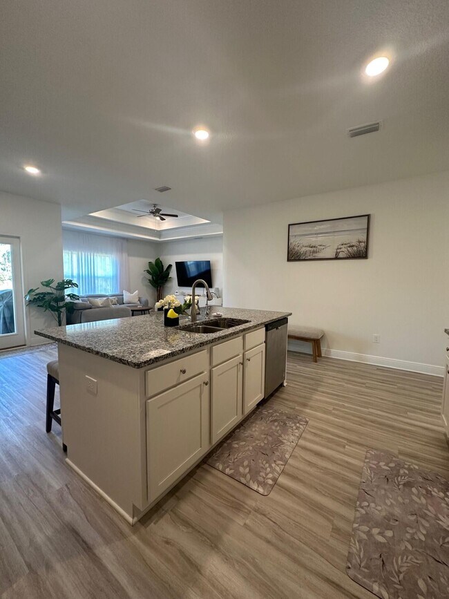 Building Photo - 7 Nest Ln