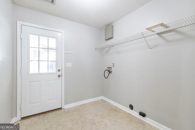 Building Photo - 105 Millstone Way