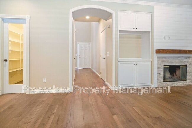 Building Photo - 1710 Ravenrock Ct