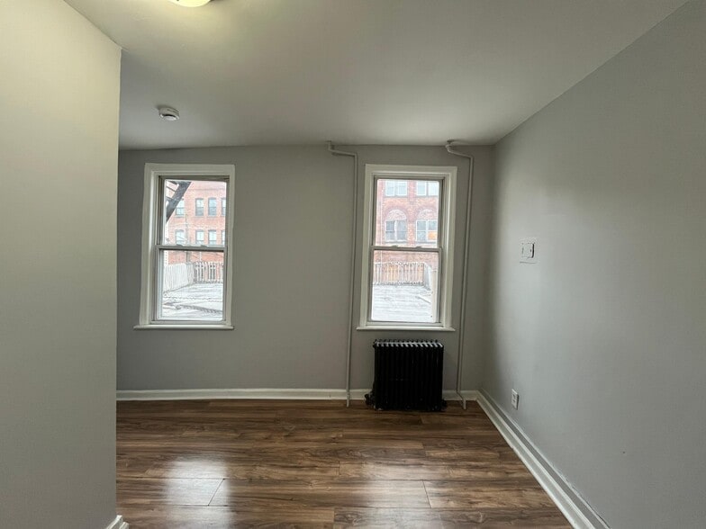 Building Photo - 54 Harrison Ave