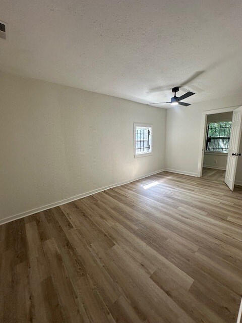 Building Photo - Newly Renovated 3-Bedroom Home in Jacksonv...